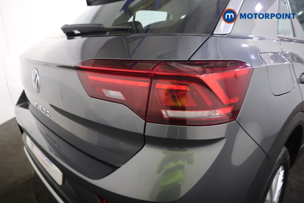 Used Volkswagen T-Roc 2023 for sale - 76209657: Photo 33