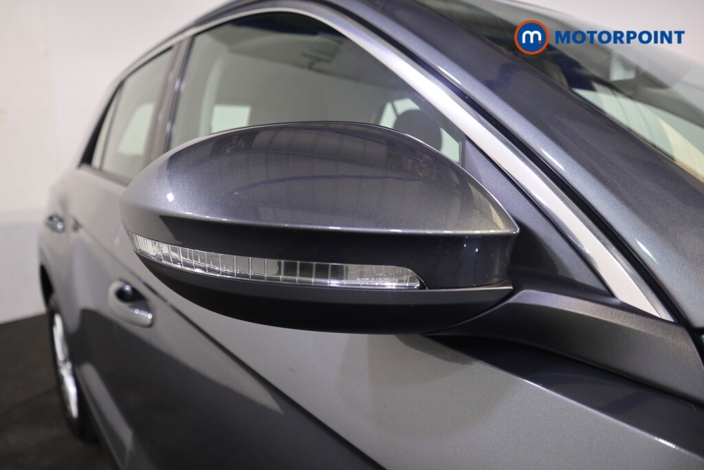 Used Volkswagen T-Roc 2023 for sale - 76209657: Photo 35