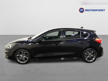 Used Ford Focus 2021 for sale - 76232024: Photo