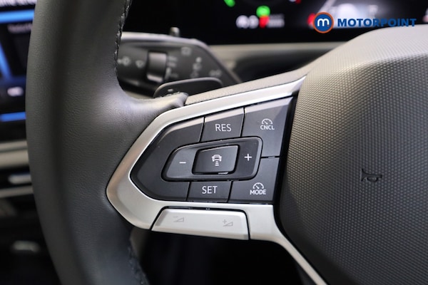 Used Volkswagen Passat 2025 for sale - 75665504: Photo 11