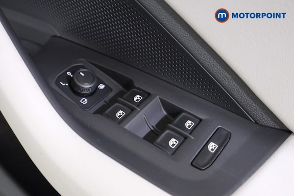 Used Volkswagen Passat 2025 for sale - 75665504: Photo 18