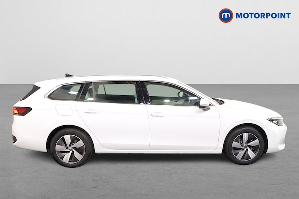 Used Volkswagen Passat 2025 for sale - 75665504: Photo 8