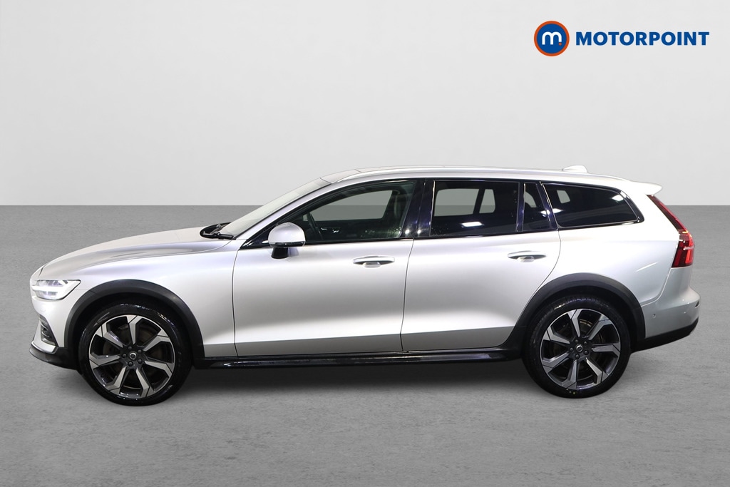 Used Volvo V60 2021 for sale - 78052561: Photo 4