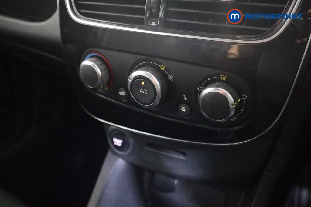 Used Renault Clio 2019 for sale - 77984423: Photo 10