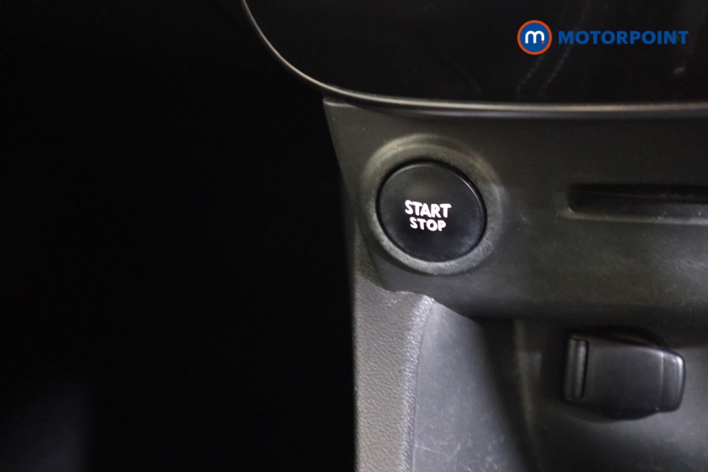 Used Renault Clio 2019 for sale - 77984423: Photo 11