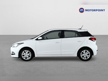 Used Hyundai i20 2017 for sale - 78805237: Photo