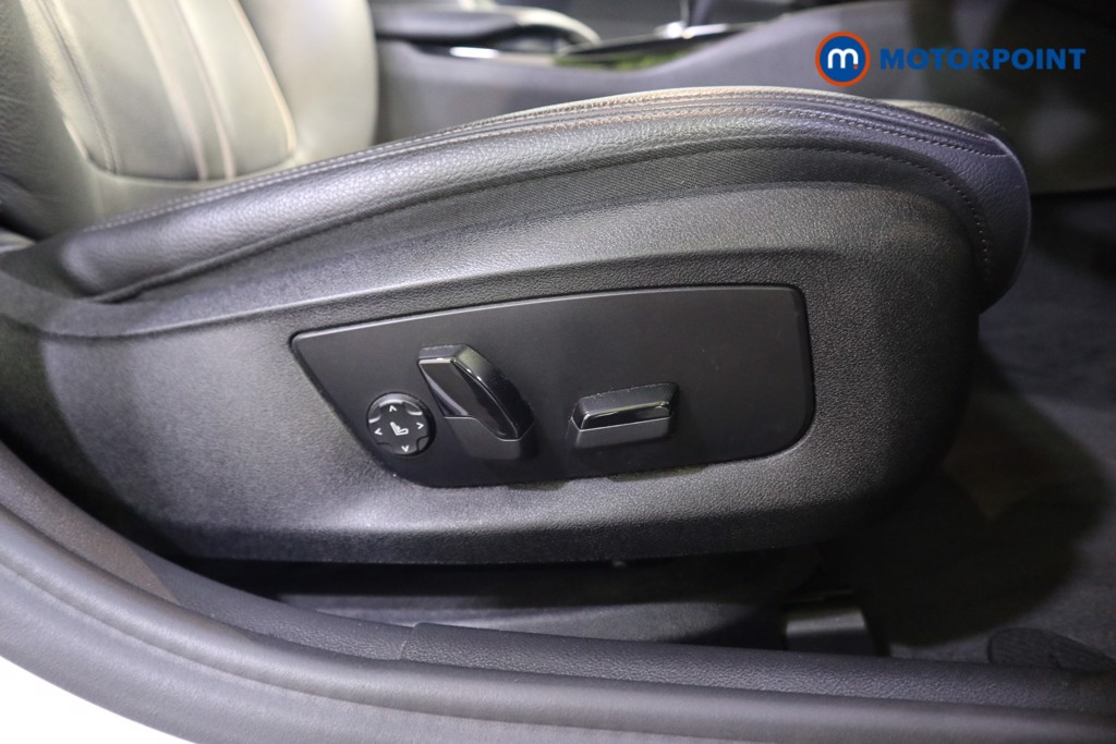 Used BMW 5 Series 2021 for sale - 76184626: Photo 24