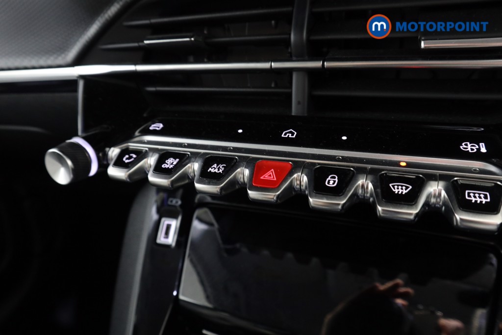 Used Peugeot 208 2024 for sale - 77676799: Photo 16