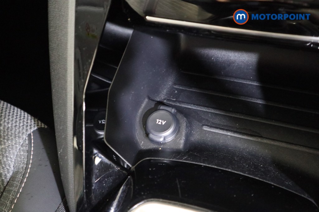 Used Peugeot 208 2024 for sale - 77676799: Photo 18