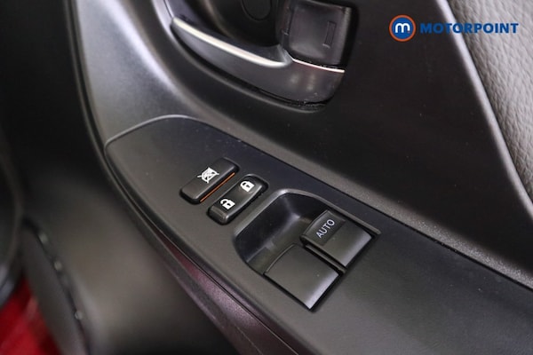 Used Toyota Yaris 2019 for sale - 76303292: Photo 19