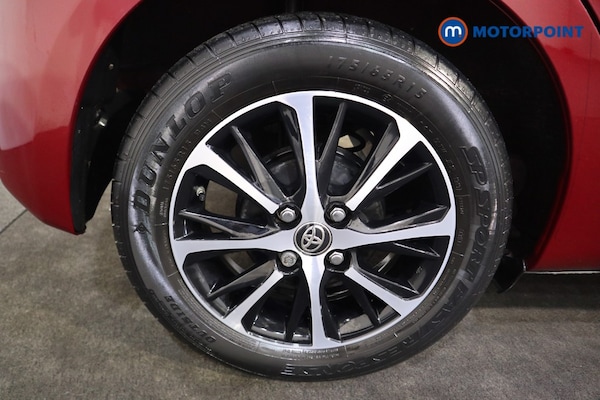 Used Toyota Yaris 2019 for sale - 76303292: Photo 25