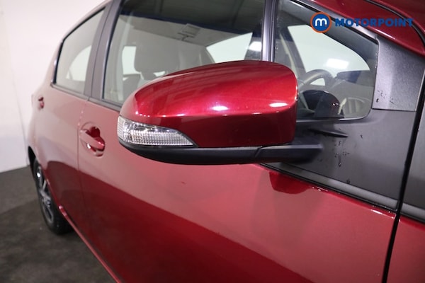 Used Toyota Yaris 2019 for sale - 76303292: Photo 33