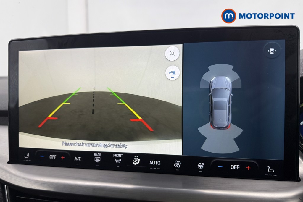 Used Ford Focus 2023 for sale - 76934035: Photo 11