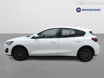 Used Ford Focus 2023 for sale - 76934035: Photo