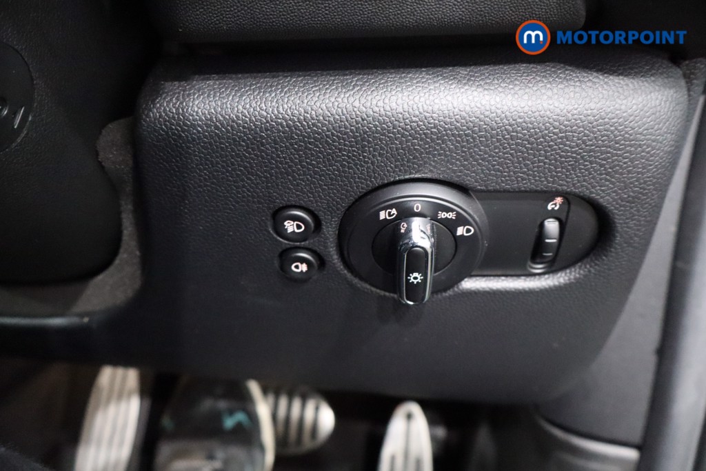 Used MINI Convertible 2021 for sale - 76412994: Photo 28