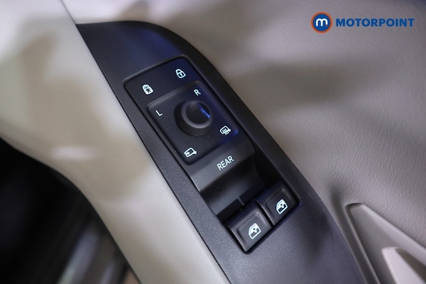Used Ford Explorer 2025 for sale - 76319885: Photo 18