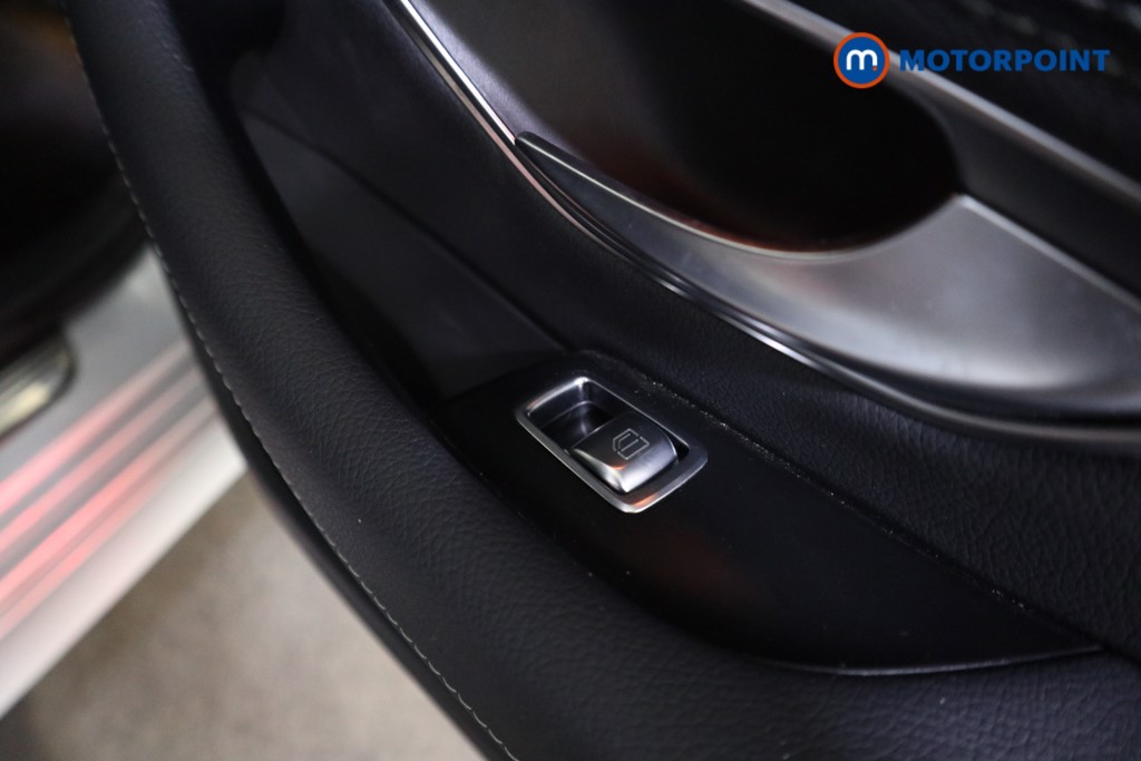 Used Mercedes-Benz E Class 2020 for sale - 77262356: Photo 28