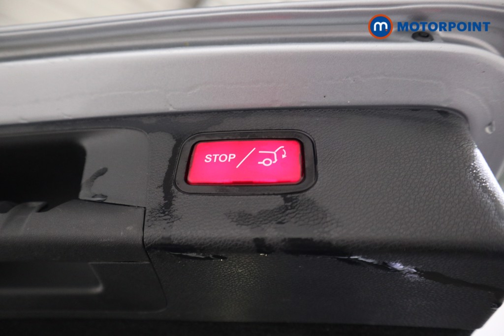 Used Mercedes-Benz E Class 2020 for sale - 77262356: Photo 30