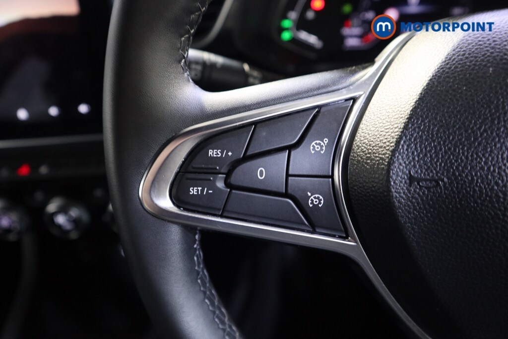 Used Renault Captur 2023 for sale - 77804680: Photo 11