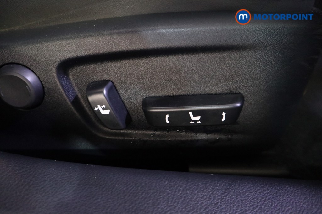 Used Lexus IS 2018 for sale - 77301453: Photo 24