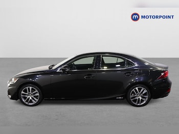 Used Lexus IS 2018 for sale - 77301453: Photo