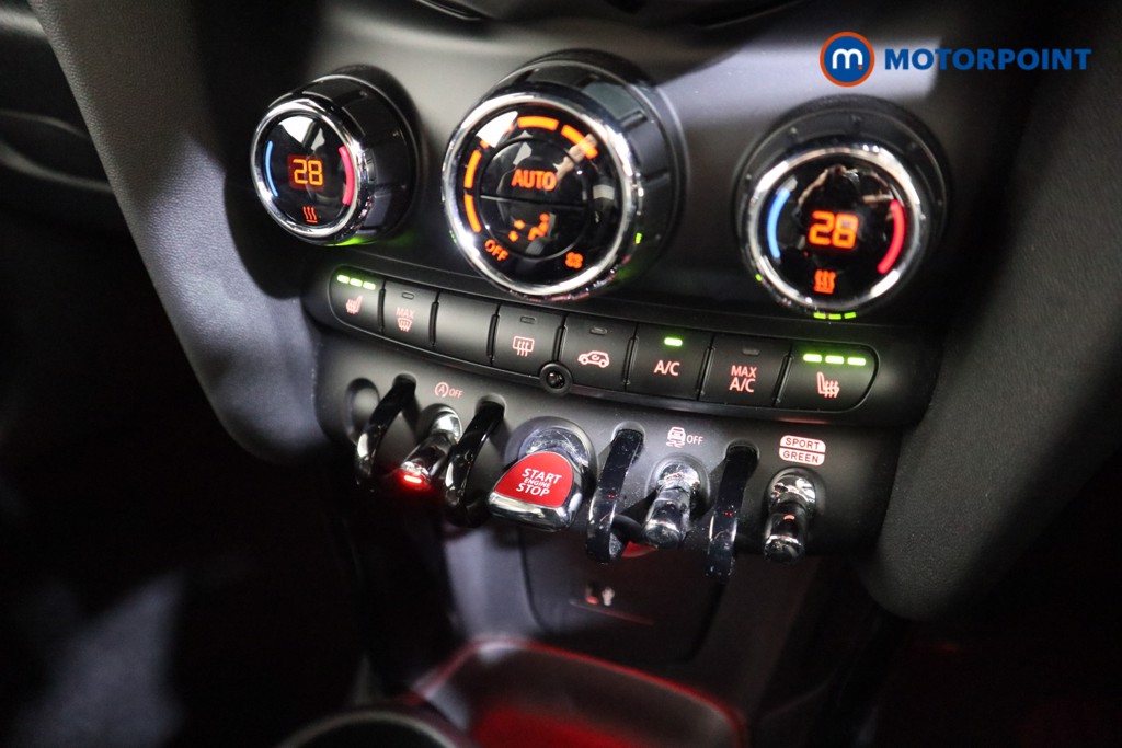 Used MINI Hatch 2023 for sale - 77002178: Photo 15