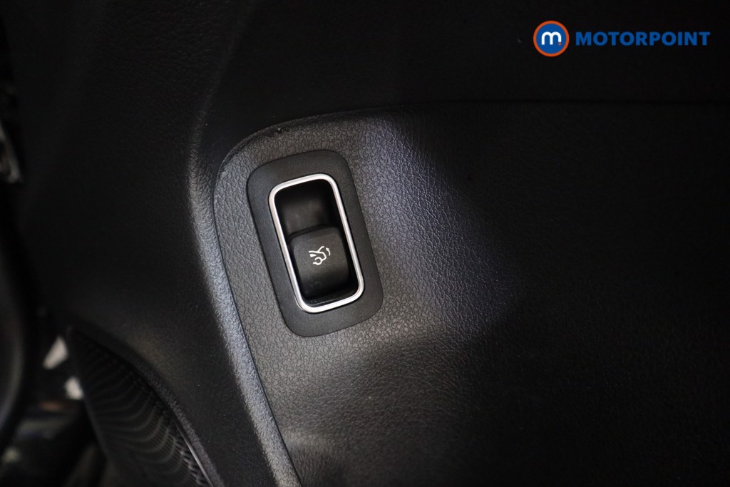 Used Mercedes-Benz A-Class 2020 for sale - 77297677: Photo 19