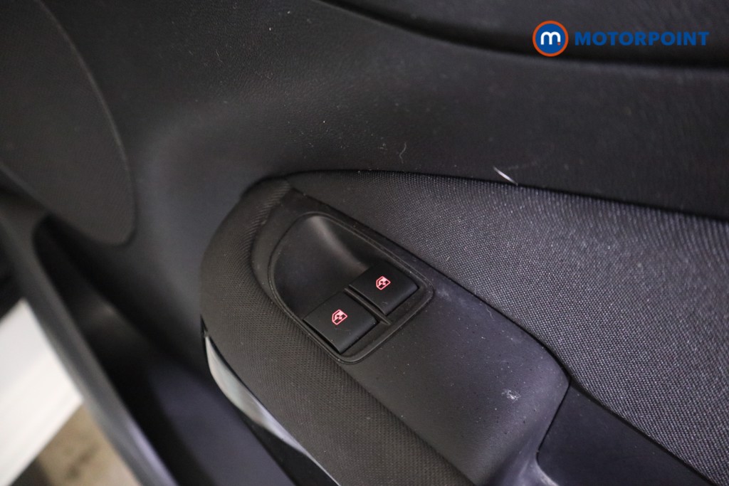 Used Vauxhall ADAM 2018 for sale - 78223851: Photo 21