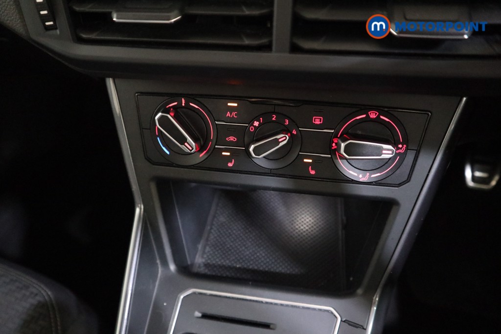 Used Volkswagen Polo 2020 for sale - 76890079: Photo 16