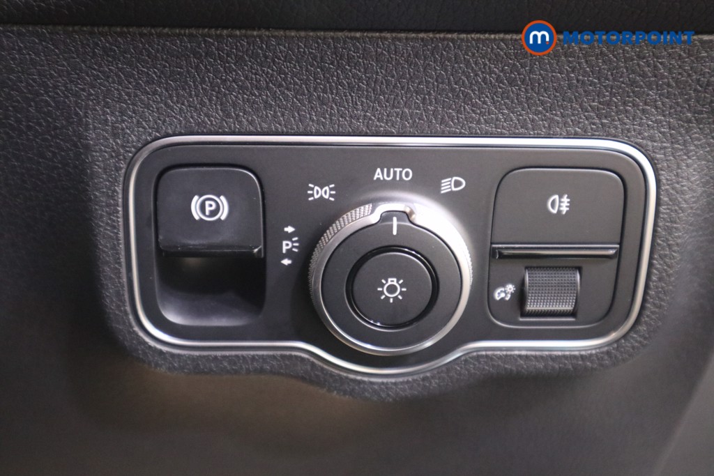Used Mercedes-Benz EQB for sale - 77878560: Photo 20