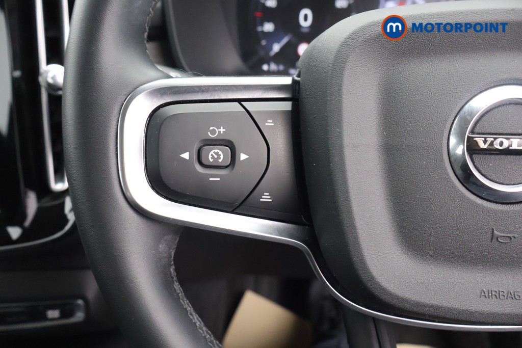 Used Volvo XC40 2021 for sale - 77392324: Photo 10