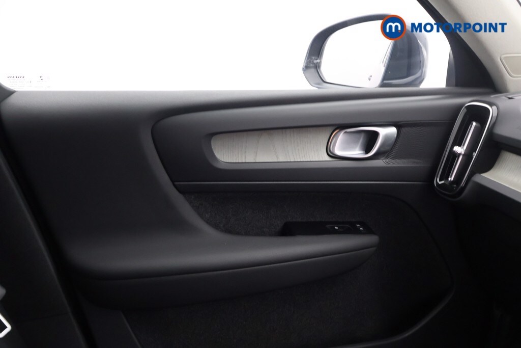 Used Volvo XC40 2021 for sale - 77392324: Photo 20