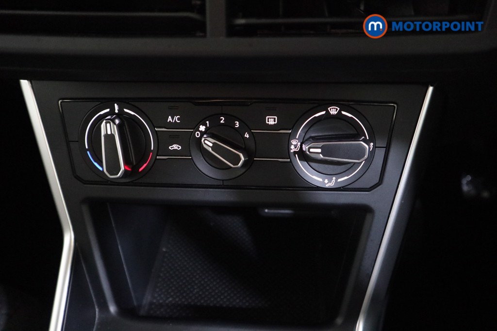 Used Volkswagen Polo 2024 for sale - 77878492: Photo 15