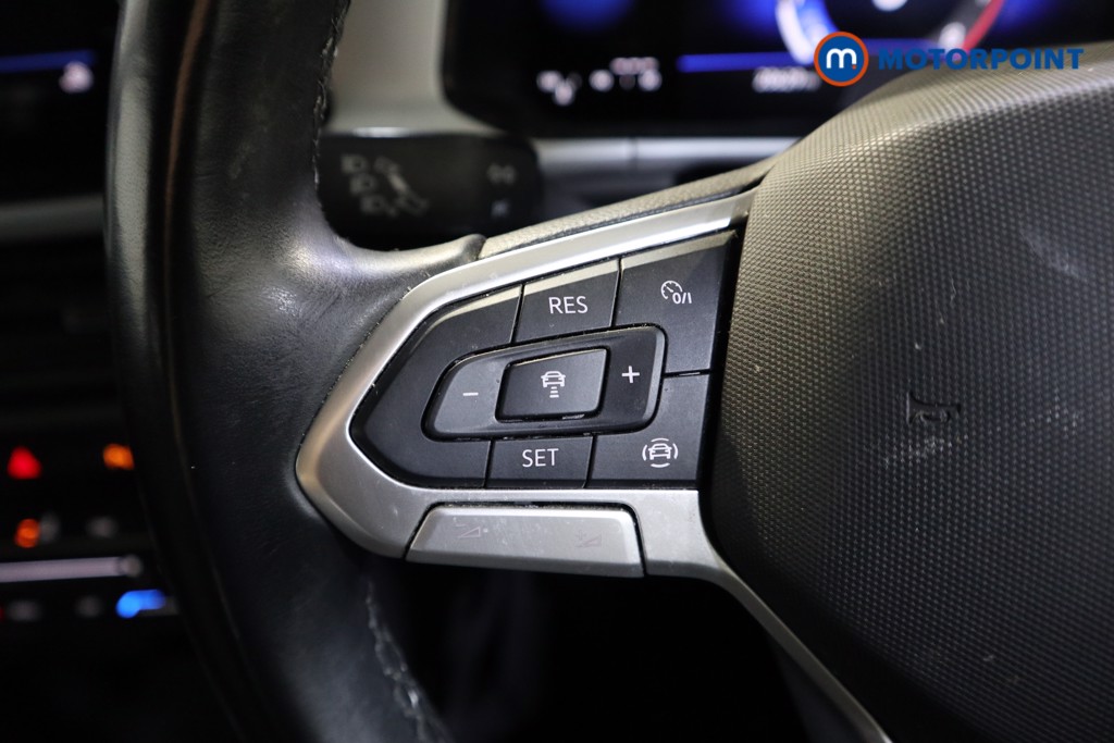 Used Volkswagen T-Roc 2022 for sale - 77079661: Photo 11