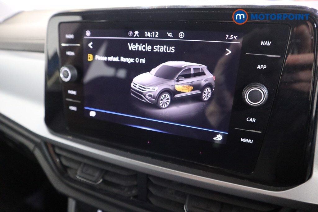 Used Volkswagen T-Roc 2022 for sale - 77079661: Photo 14