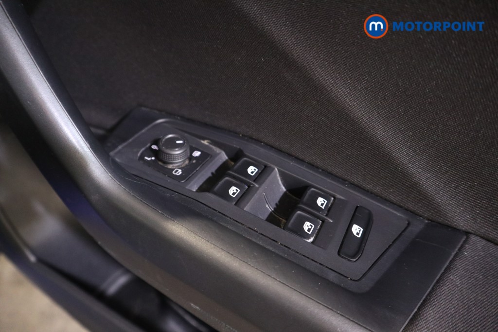 Used Volkswagen T-Roc 2022 for sale - 77079661: Photo 21