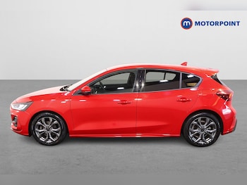 Used Ford Focus 2023 for sale - 75358639: Photo