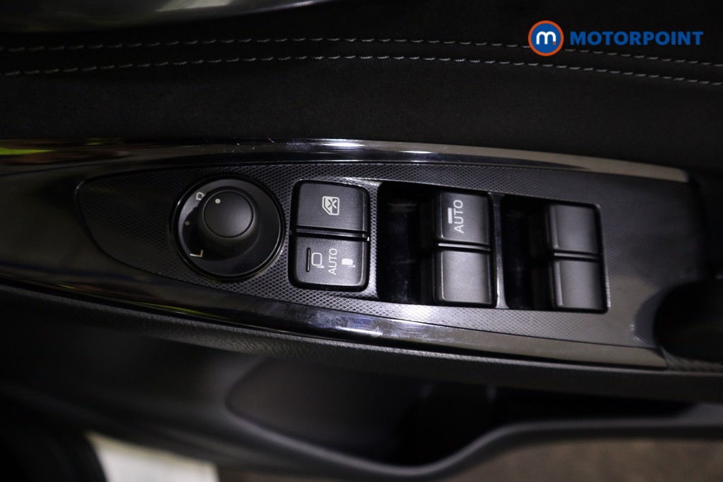 Used Mazda Mazda2 2022 for sale - 76303419: Photo 16