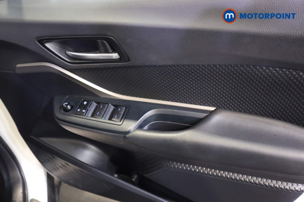 Used Toyota C-HR 2022 for sale - 77128357: Photo 18