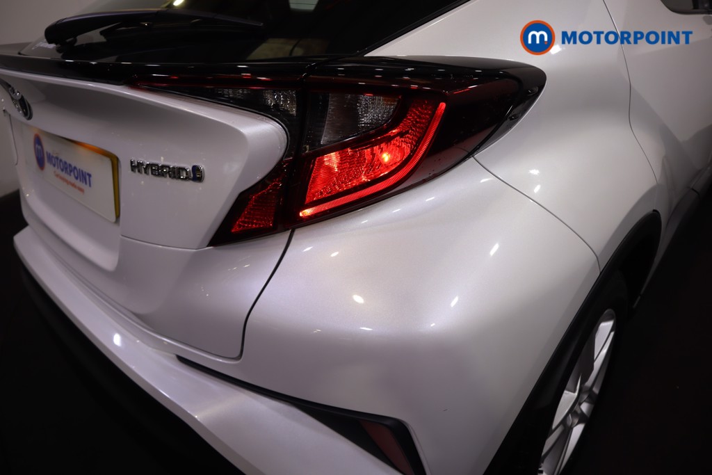 Used Toyota C-HR 2022 for sale - 77128357: Photo 40