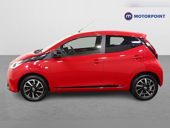 Used Toyota AYGO 2021 for sale - 76232039: Photo 4