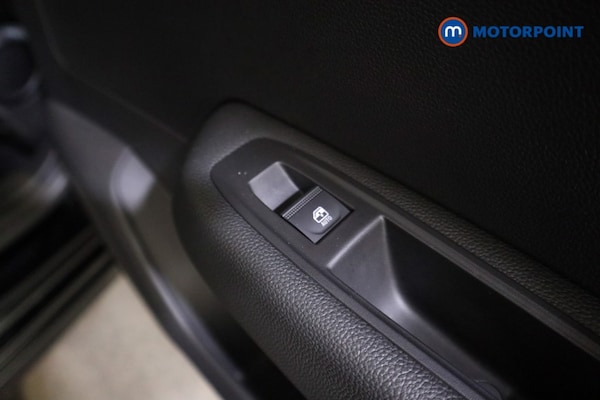 Used Renault Clio 2024 for sale - 76311864: Photo 26