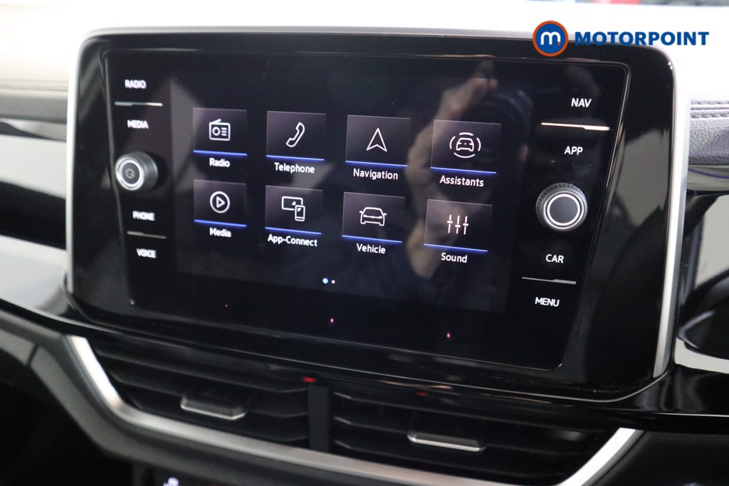 Used Volkswagen T-Roc 2024 for sale - 77165770: Photo 15