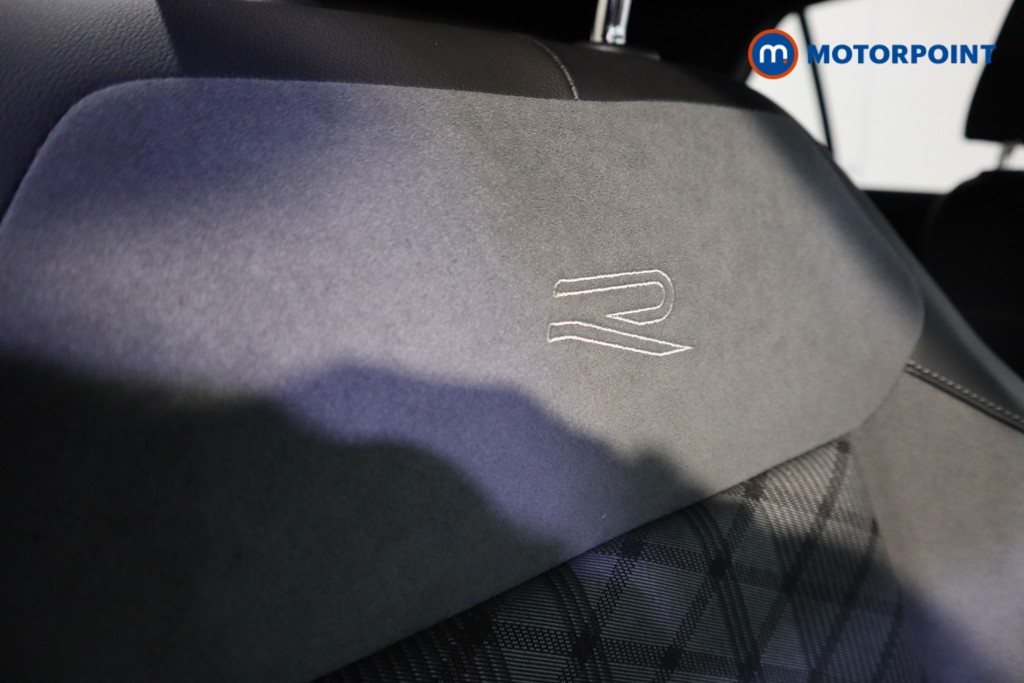 Used Volkswagen T-Roc 2024 for sale - 77165770: Photo 24