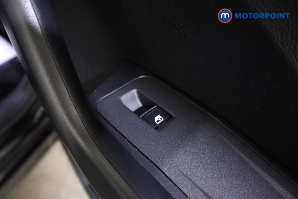 Used Volkswagen T-Roc 2022 for sale - 77061832: Photo 25