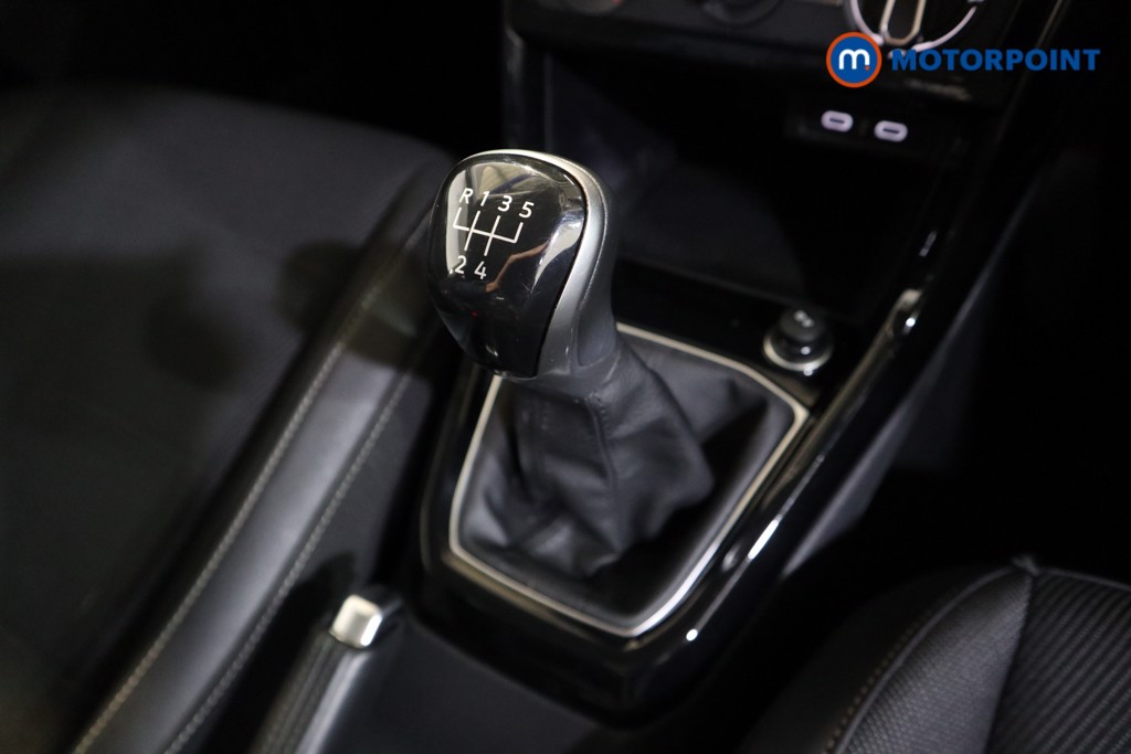 Used Volkswagen T-Cross 2021 for sale - 76797283: Photo 16