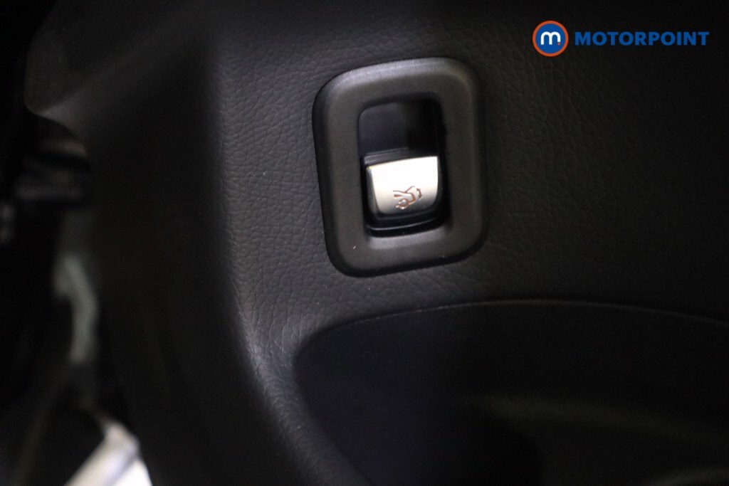 Used Mercedes-Benz EQC 2023 for sale - 77932245: Photo 28