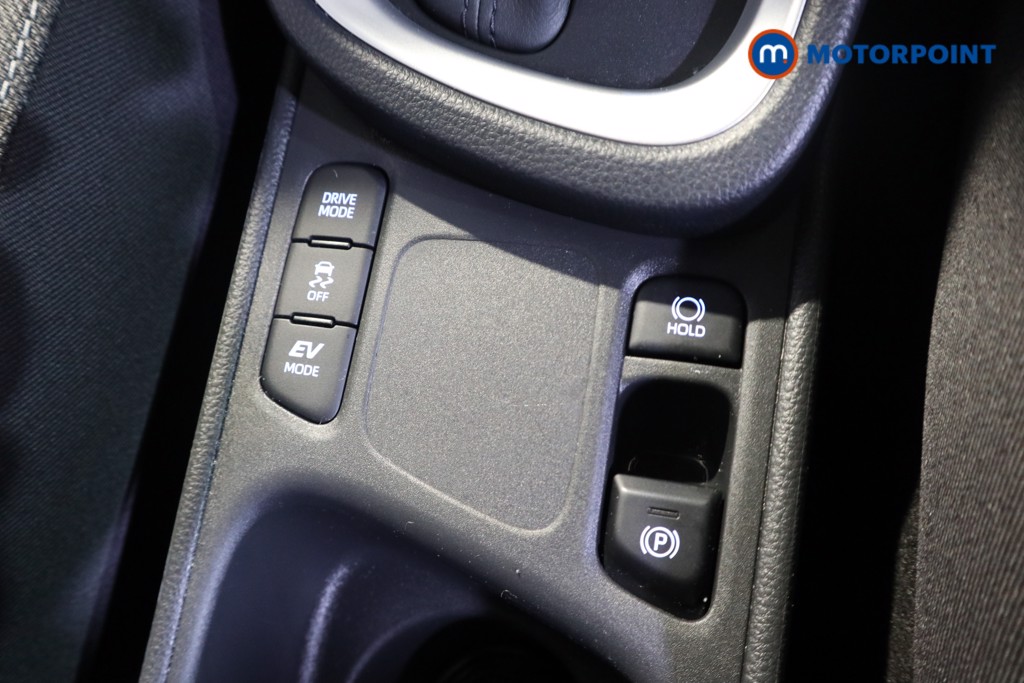 Used Toyota Yaris Cross 2023 for sale - 77543171: Photo 19