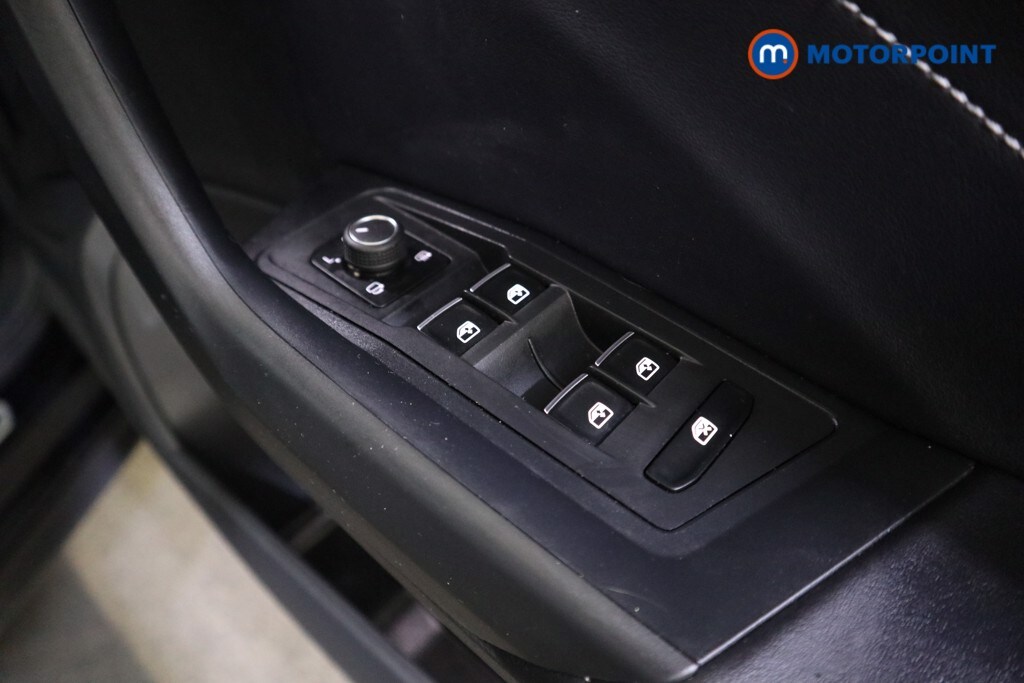 Used Volkswagen T-Roc 2022 for sale - 77483210: Photo 20