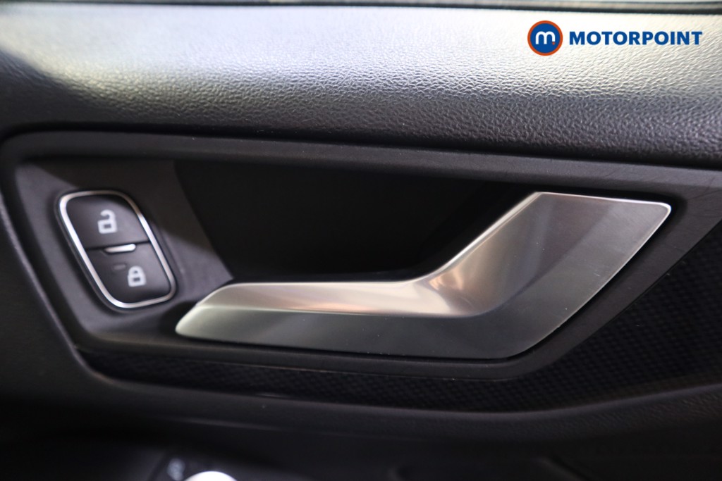 Used Ford Focus 2020 for sale - 76706936: Photo 20